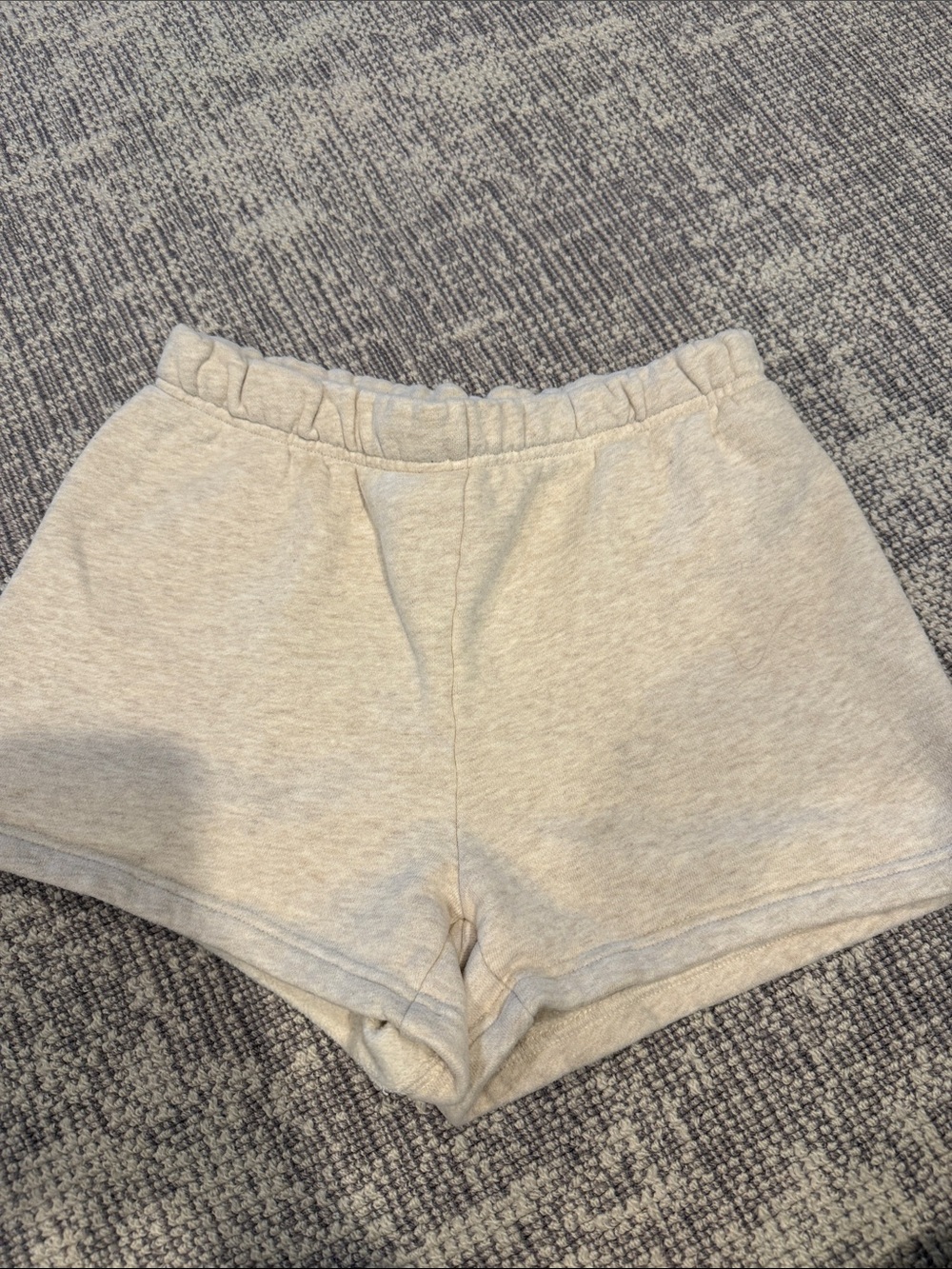 Aritzia Light Cream Elastic-Waist Athletic Shorts